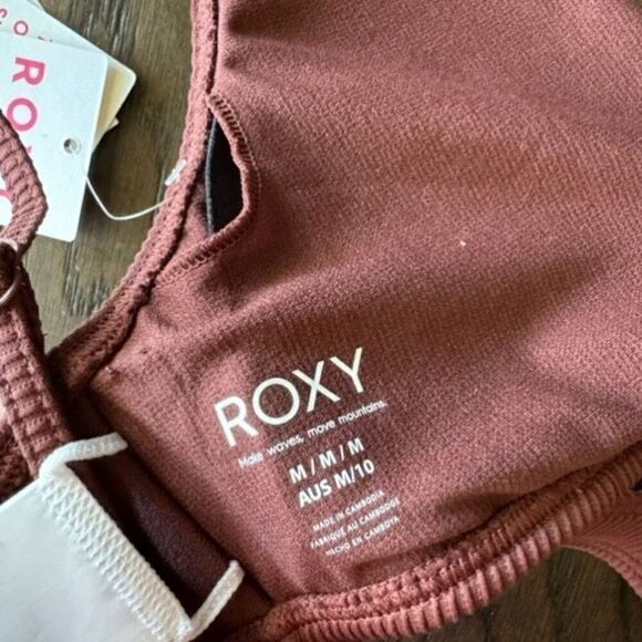 Roxy Chocolate Brown Ribbed Love The Oceana Bikini Top Med NWT - Picture 5 of 8
